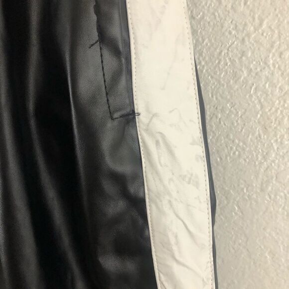 Boohoo Faux Leather Sports Stripe Panel Pants size 8 - Picture 5 of 8